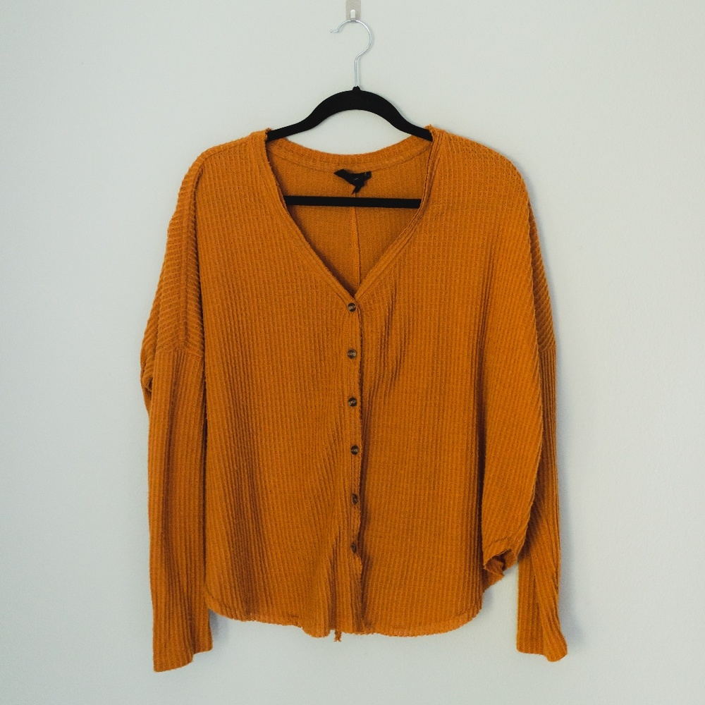 Urban Outfitters Button Up Cardigan - Picture 2 of 2